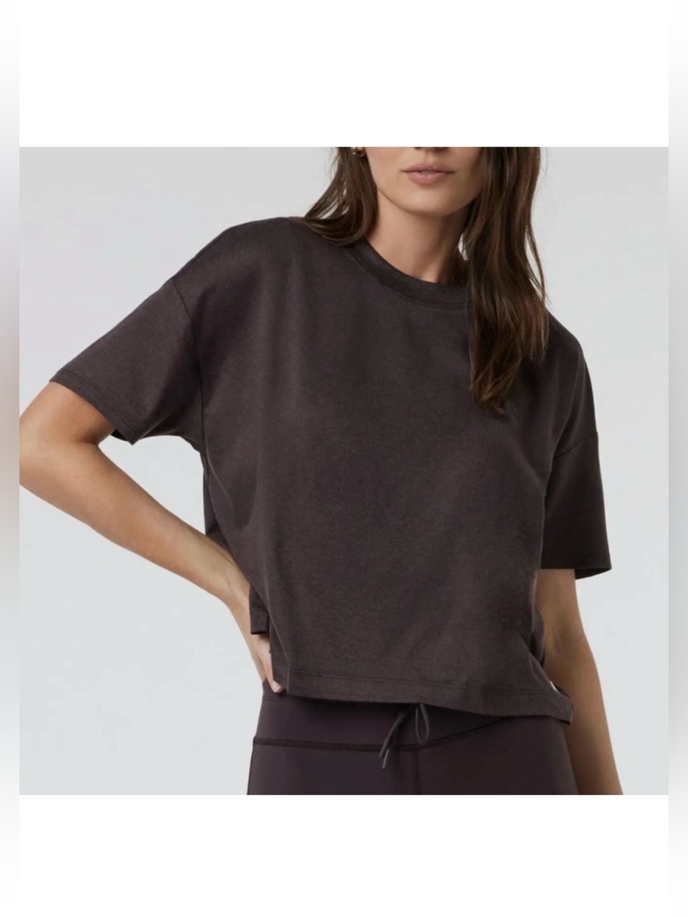 Vuori Women's Energy Tee in Sangria Heather Size XL